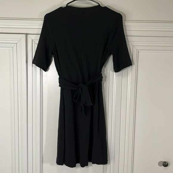 Lululemon Cotton Wrap-Front T-Shirt Dress Size 4 - Picture 5 of 11